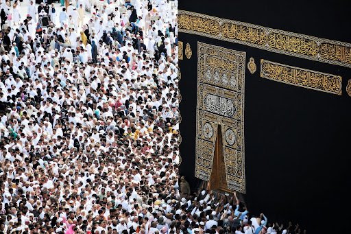What to Pack for Umrah During Ramadan: A Complete Guide